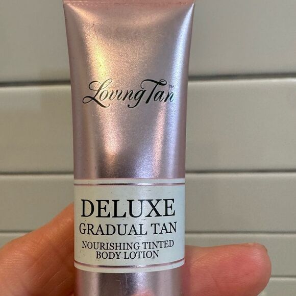 Deluxe Gradual Tan Nourishing Tinted Body Lotion- Dark 20ml/0.6 fl.oz. Brand new - Picture 14 of 14